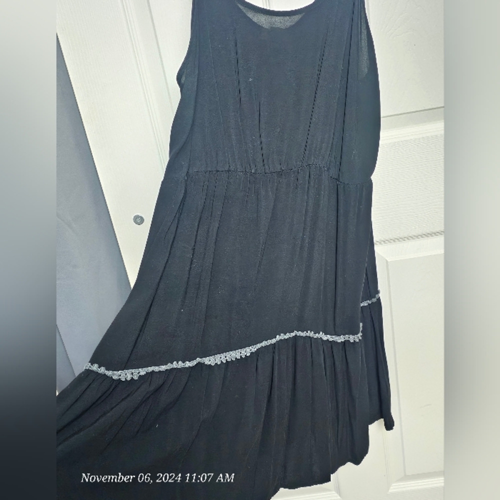 Black dress